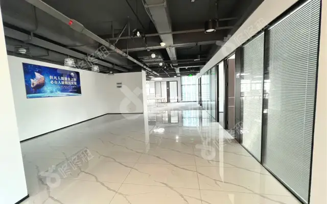 奋成智谷大厦_1800平_精装_办公室房源出租
