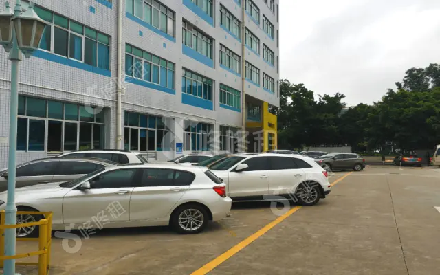 赛霸电子大厦_出租/租金_楼盘外观图