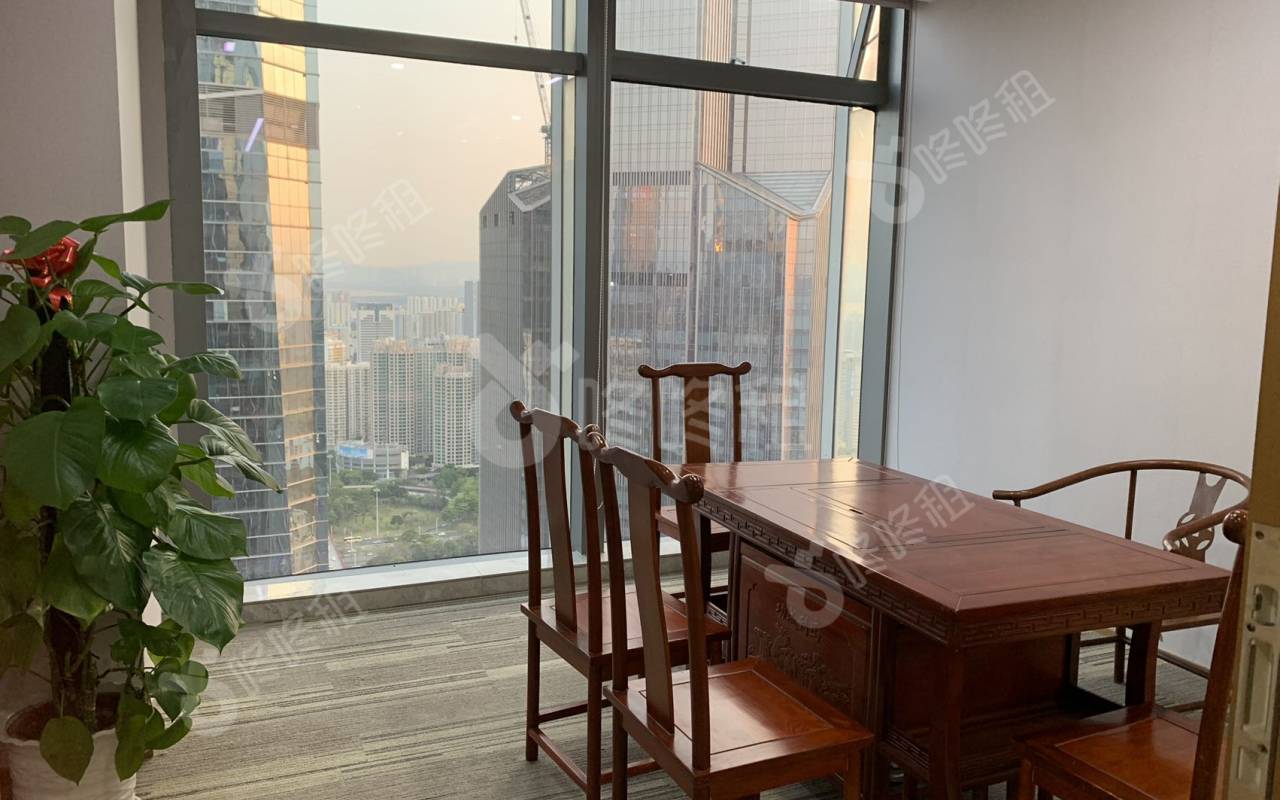 福田卓越时代广场_936平_豪装_办公室隔间