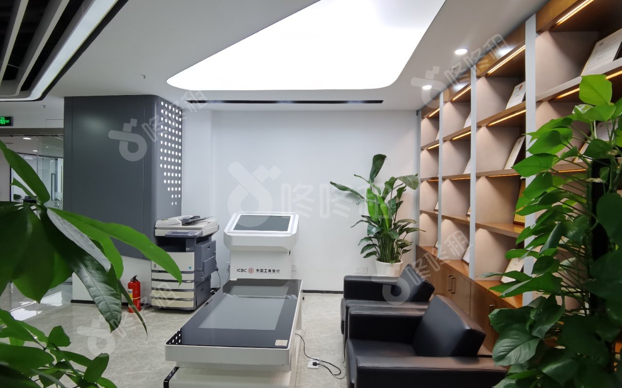 长虹科技大厦_908平_精装_办公室隔间