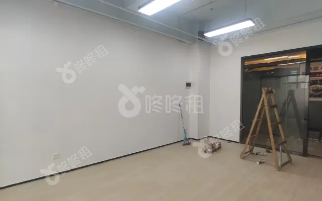 伟杰大厦_88平_精装_办公室房源出租