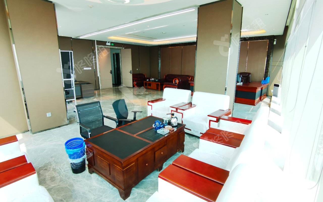 皇岗商务中心_1916.62平_豪装_办公室开间