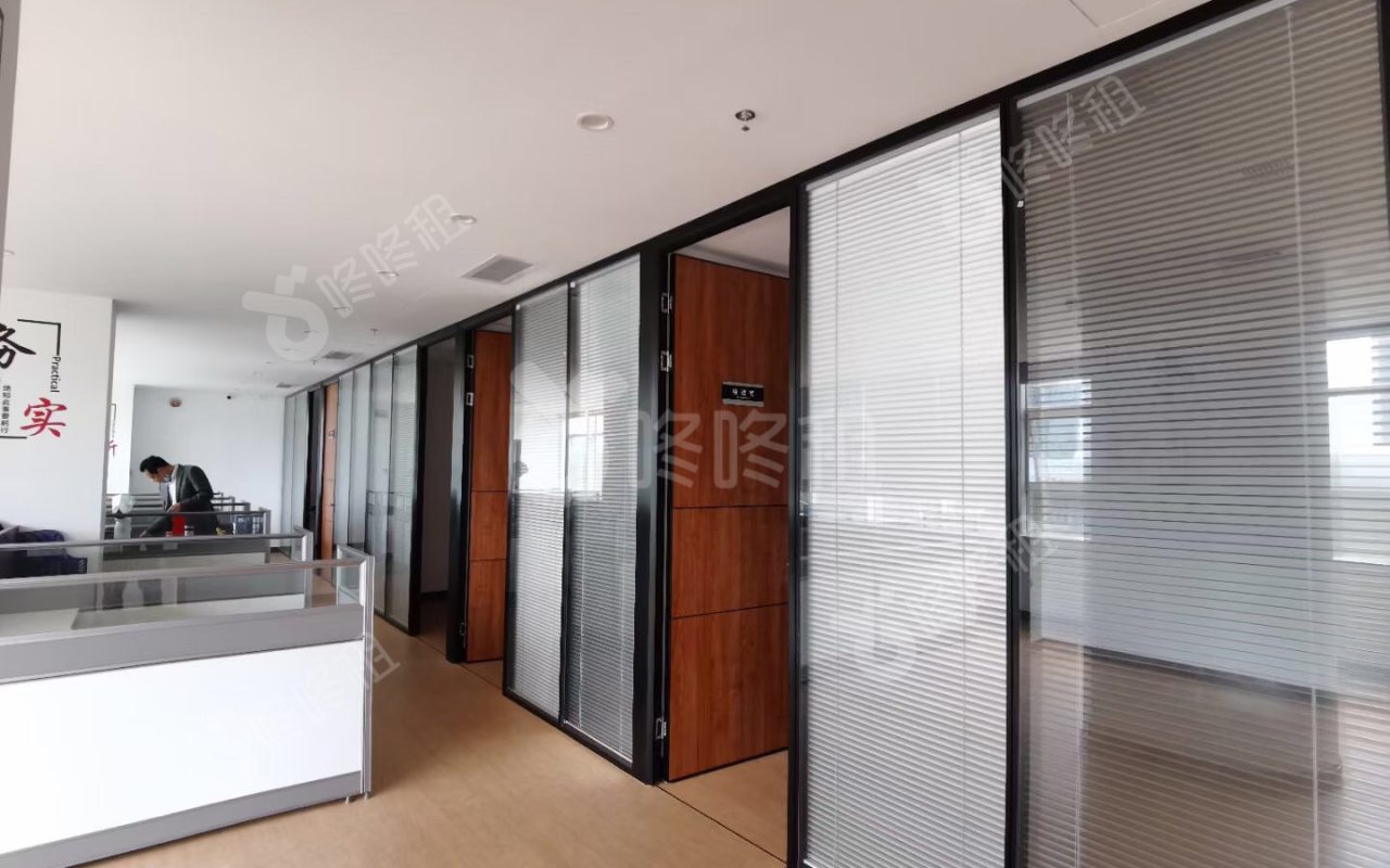 海景广场_480平_豪装_办公室开间