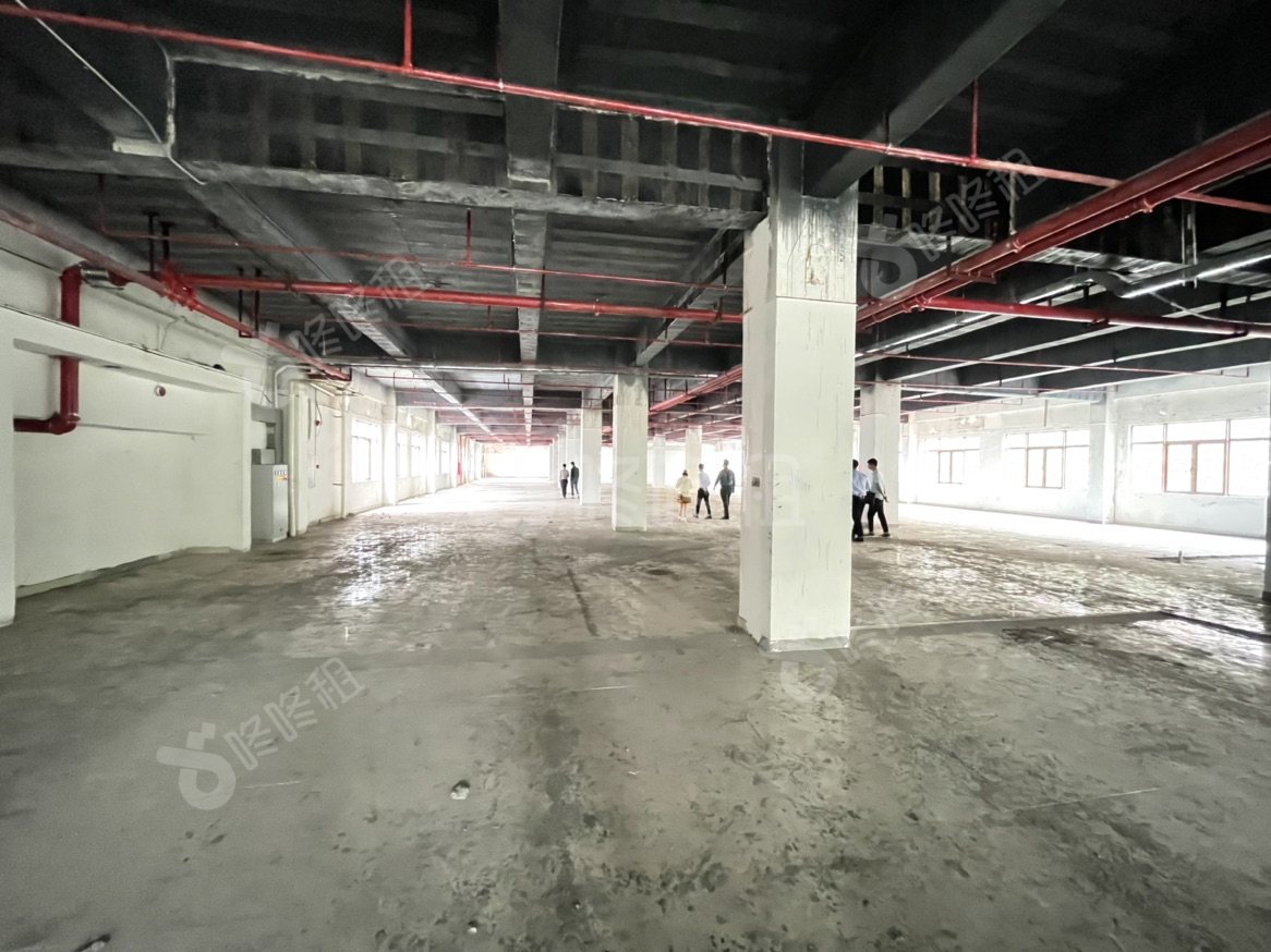 上海汽车大厦_1895平_简装_未分类