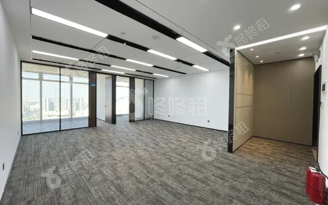 宏发前城中心(宏发QCC前城)_216平米_精装_办公室房源出租