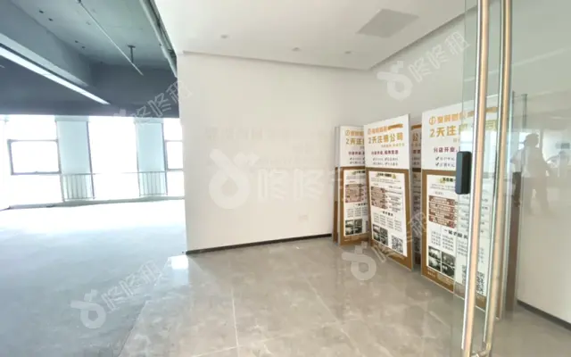 展辰大厦_298平米_豪装_办公室房源出租