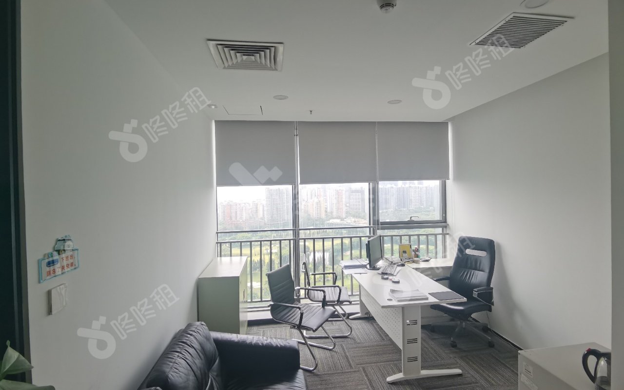 长虹科技大厦_908平_精装_办公室隔间