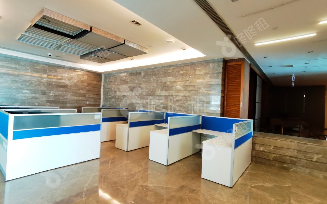 皇岗商务中心_1916.62平_豪装_办公室开间
