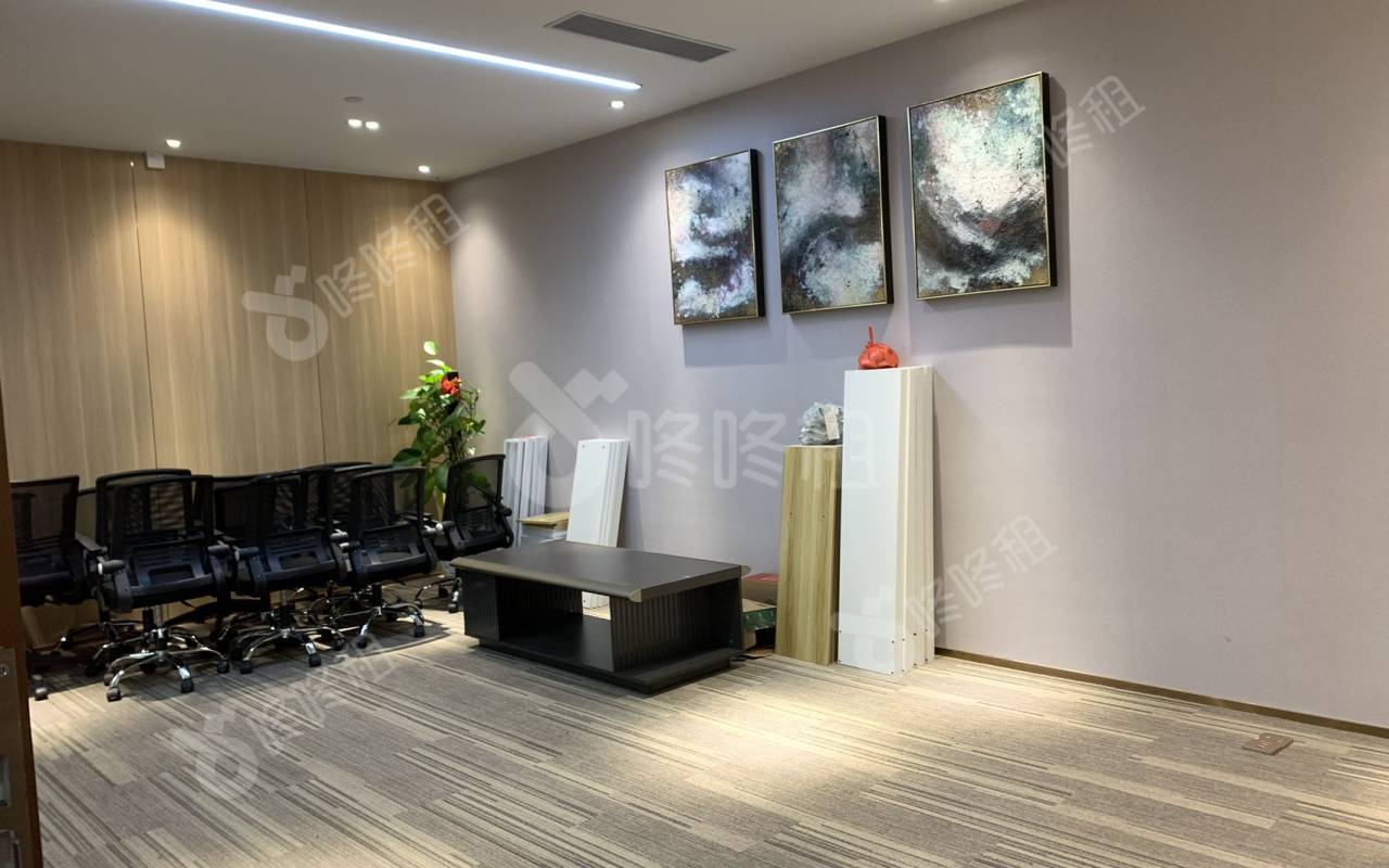 福田卓越时代广场_936平_豪装_办公室开间