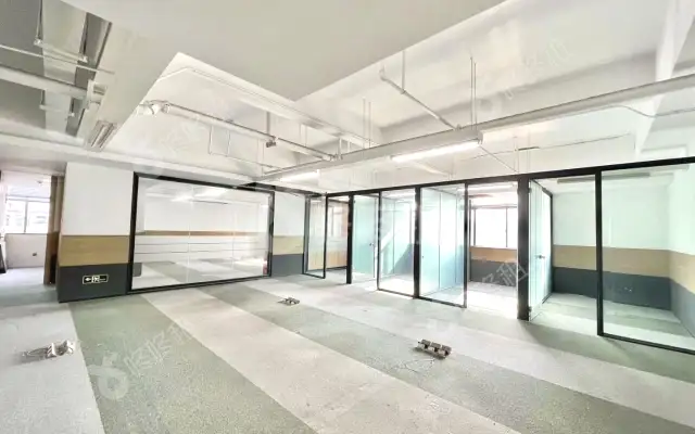 马家龙文化体育中心(马家龙文体中心)_1500平_精装_办公室房源出租