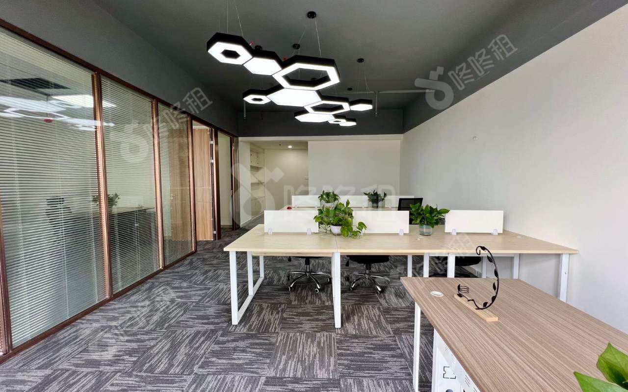 明月花都_183平_简装_未分类