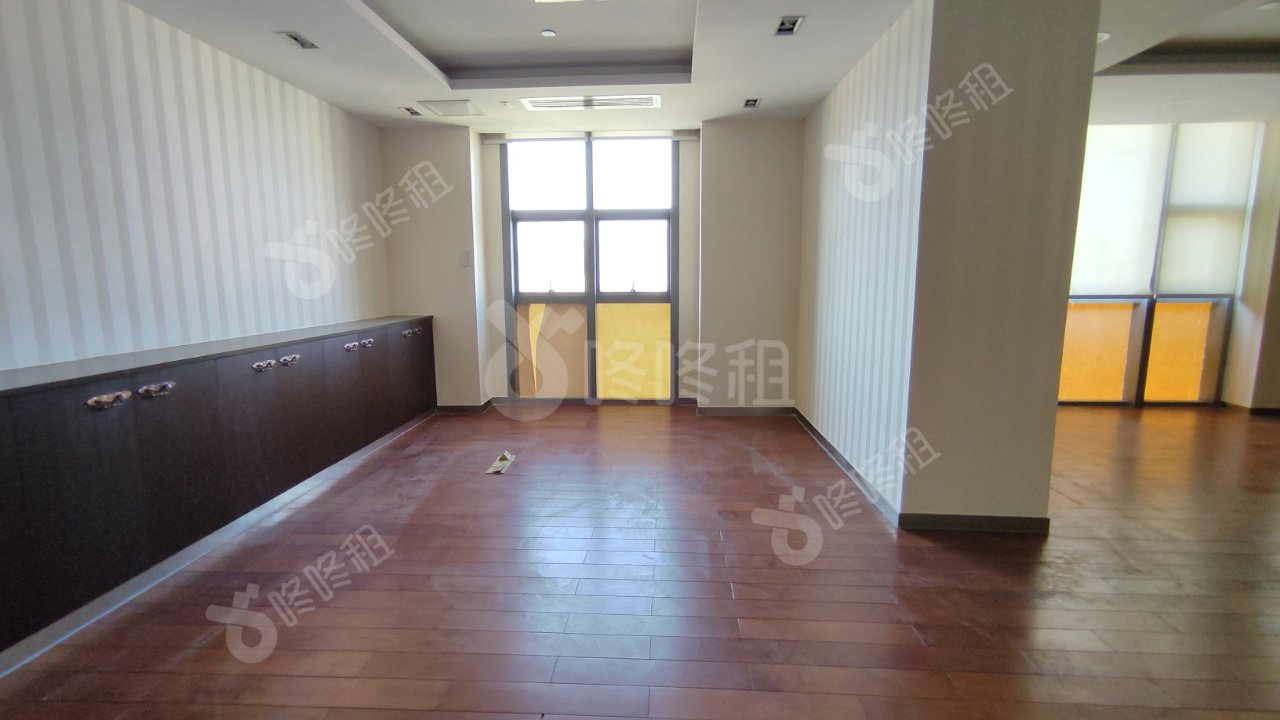 美兰国际商务中心_246平_豪装_未分类