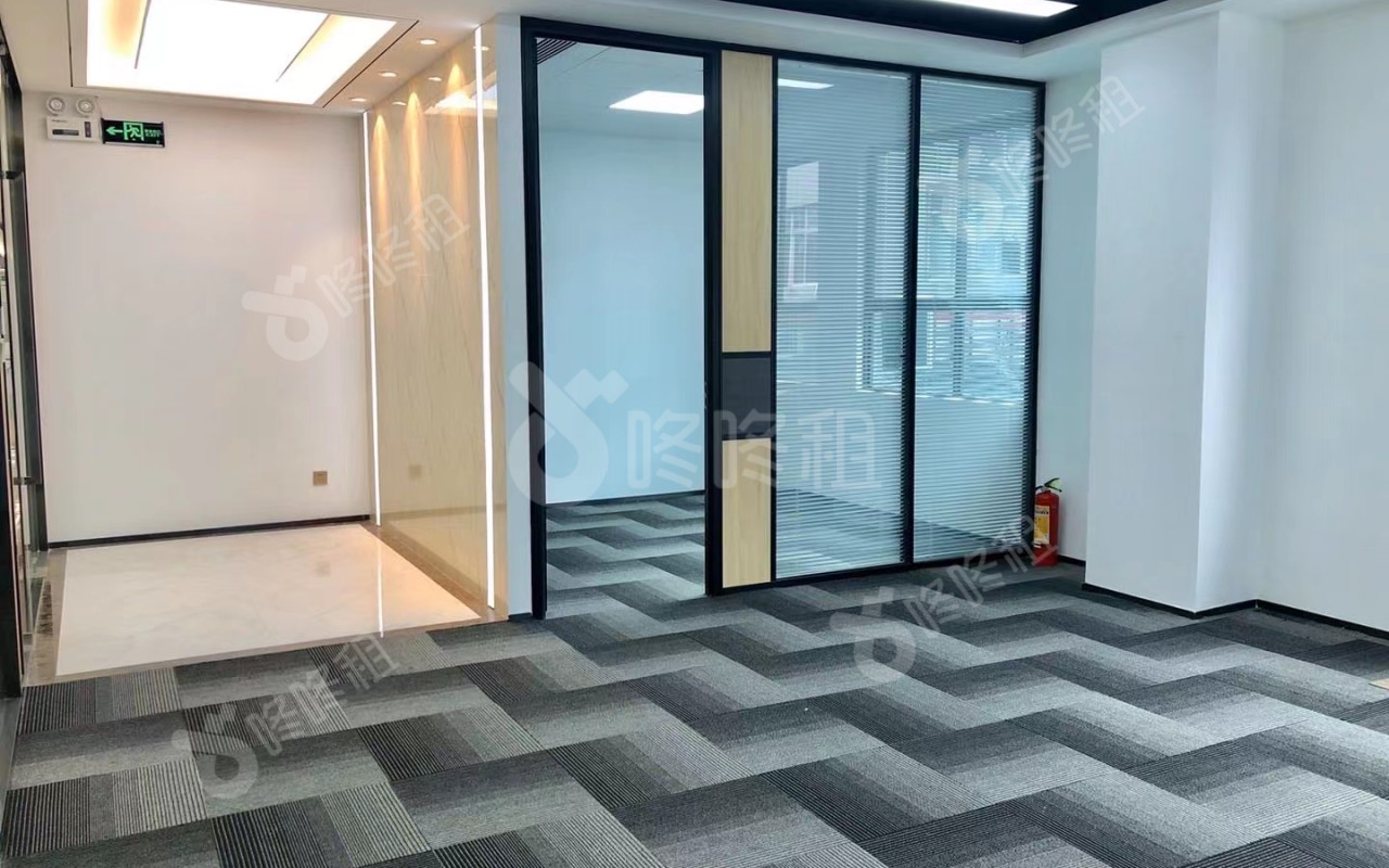 大学城创客小镇_106平_精装_未分类