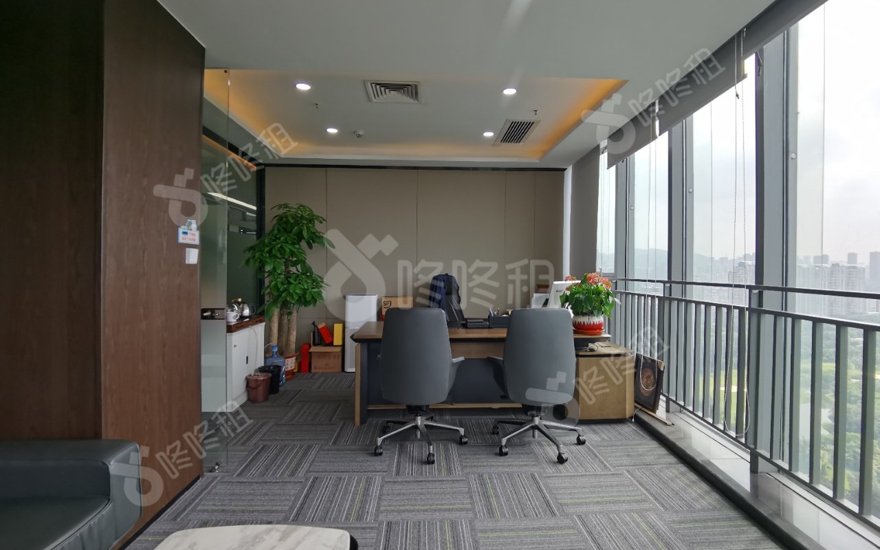 长虹科技大厦_908平_精装_办公室隔间