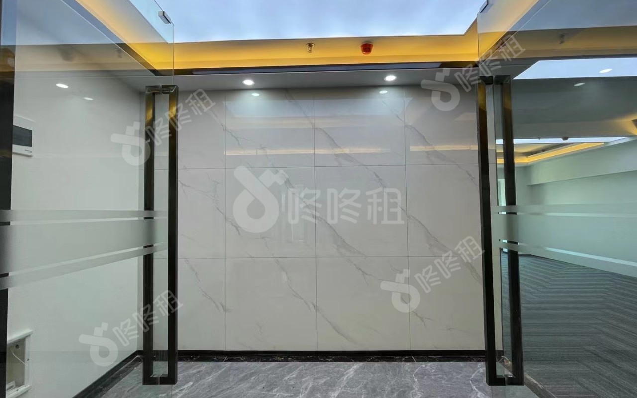 万联大厦(固戍)_135平_精装_未分类