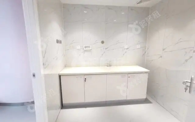 西海明珠大厦_165平米_豪装_办公室房源出租