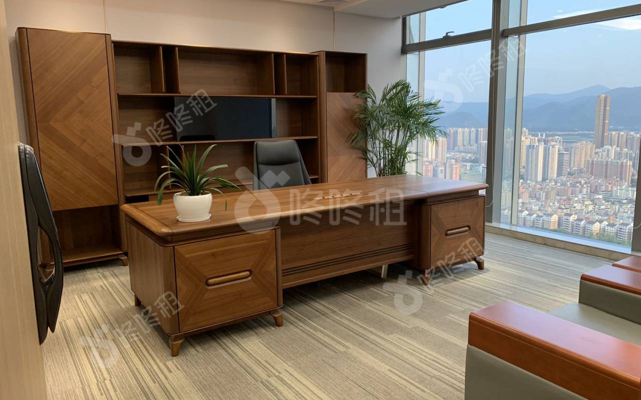 福田卓越时代广场_936平_豪装_办公室隔间