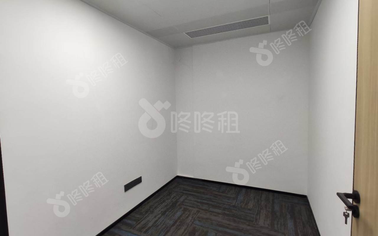 高福中心_138平_精装_办公室隔间