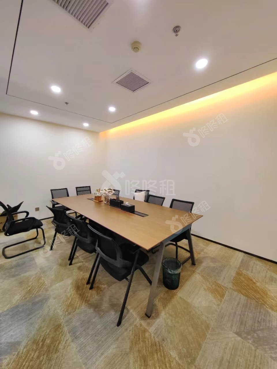 安联大厦_516平_豪装_办公室隔间