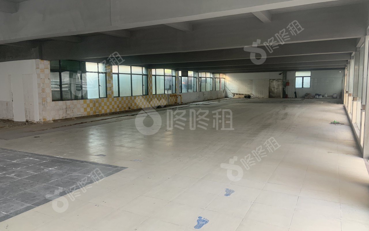 喜士登大厦_1070平_精装_办公室开间