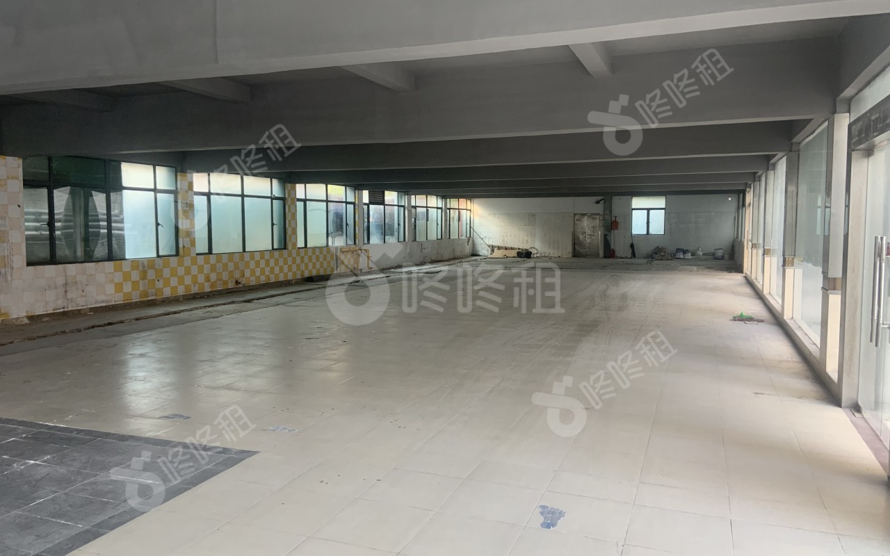 喜士登大厦_1070平_精装_办公室开间