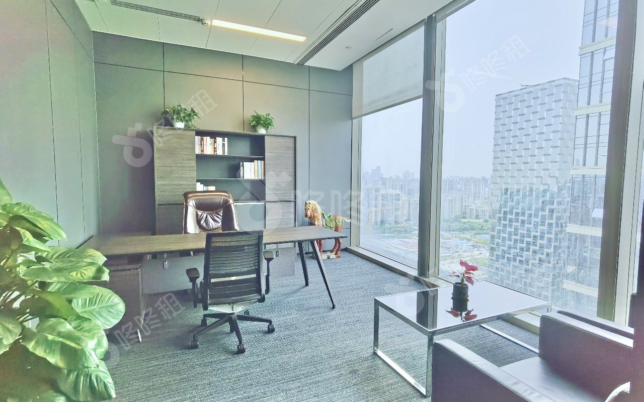 深圳湾一号_258平_精装_办公室隔间