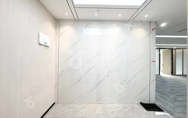 龙光玖钻_315平米_精装_办公室房源出租