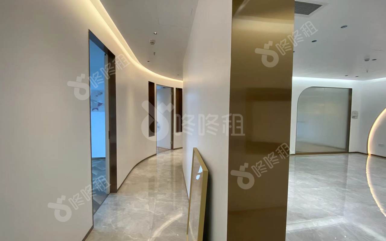 天利中央广场_260平_精装_前台