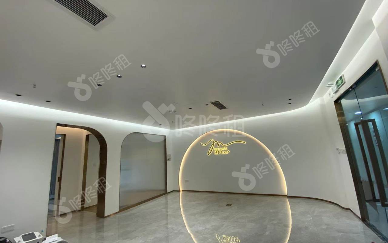 天利中央广场_260平_精装_前台