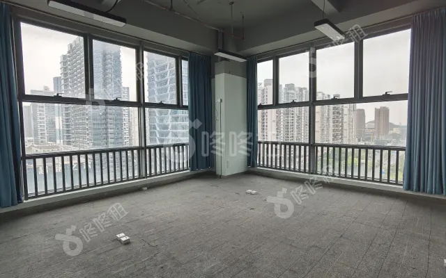 中央大道_89平米_豪装_办公室房源出租