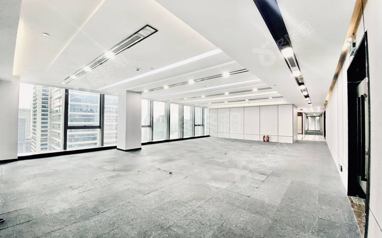 海信南方大厦_986平_精装_办公室开间