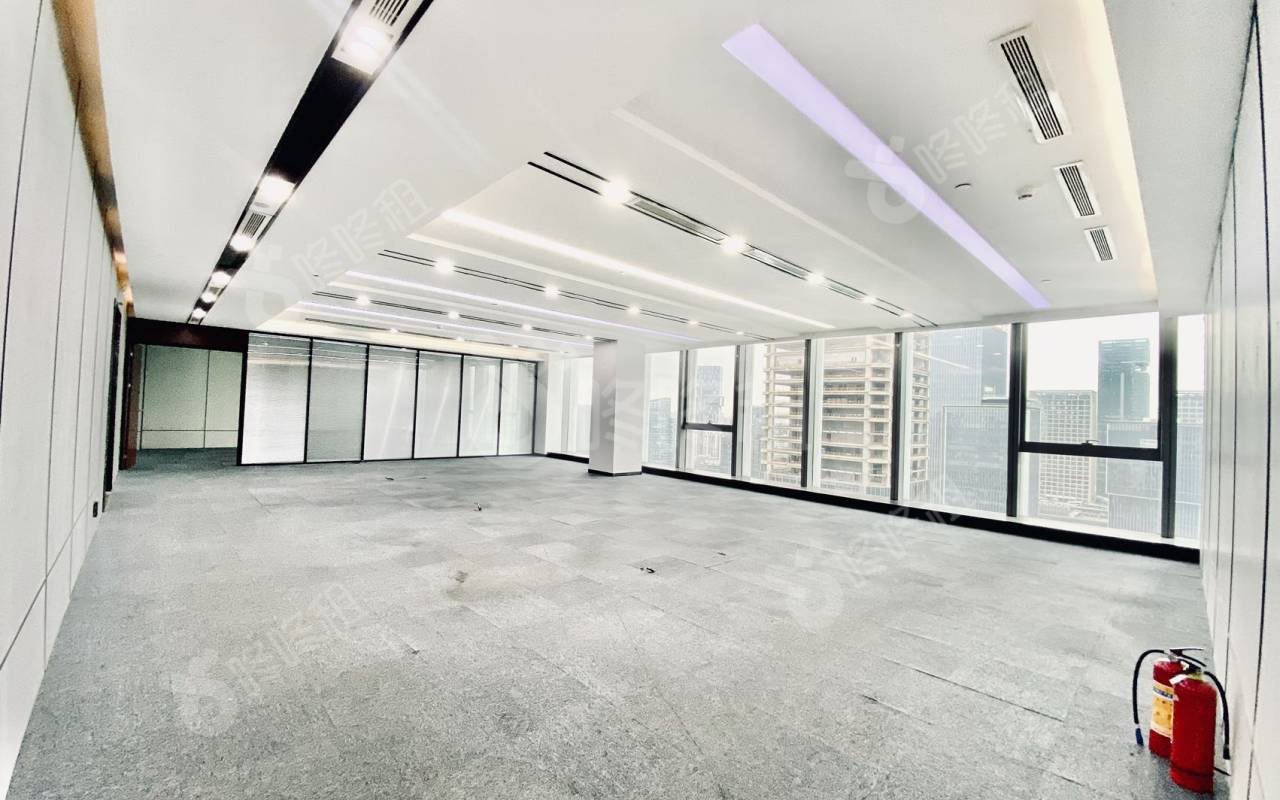 海信南方大厦_986平_精装_办公室开间