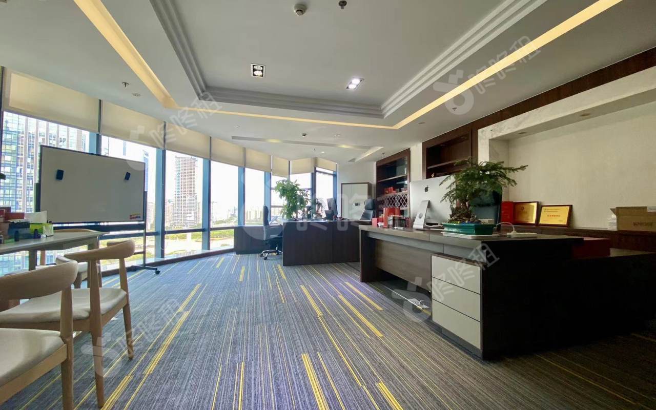 国际西岸商务大厦_453平_精装_办公室开间