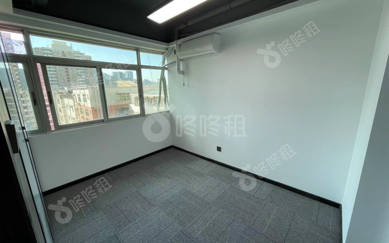 新绿岛大厦_50平_精装_办公室隔间