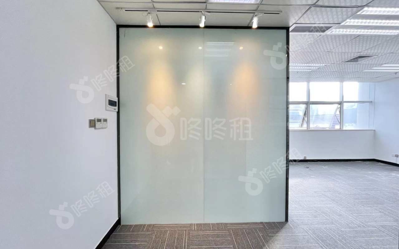 惠恒大厦_150平_精装_前台