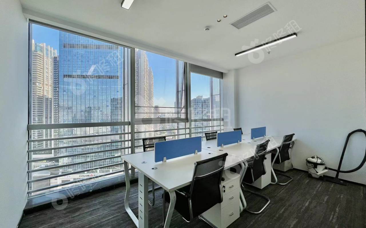 龙光世纪大厦_280平_精装_办公室隔间