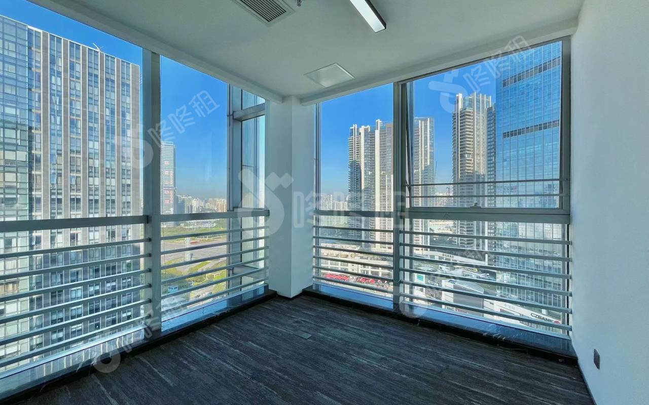 龙光世纪大厦_280平_精装_办公室隔间