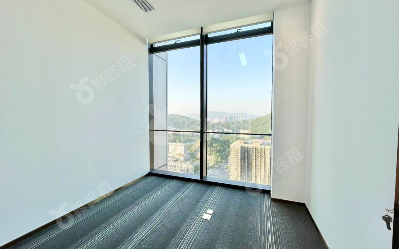 方大城_301平_精装_办公室隔间