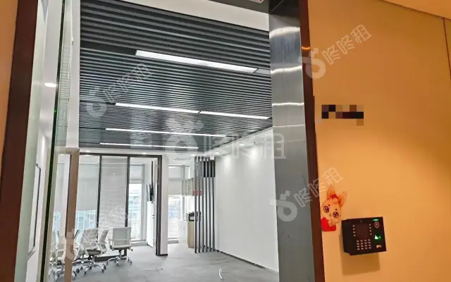卓越城二期_100平米_豪装_办公室房源出租