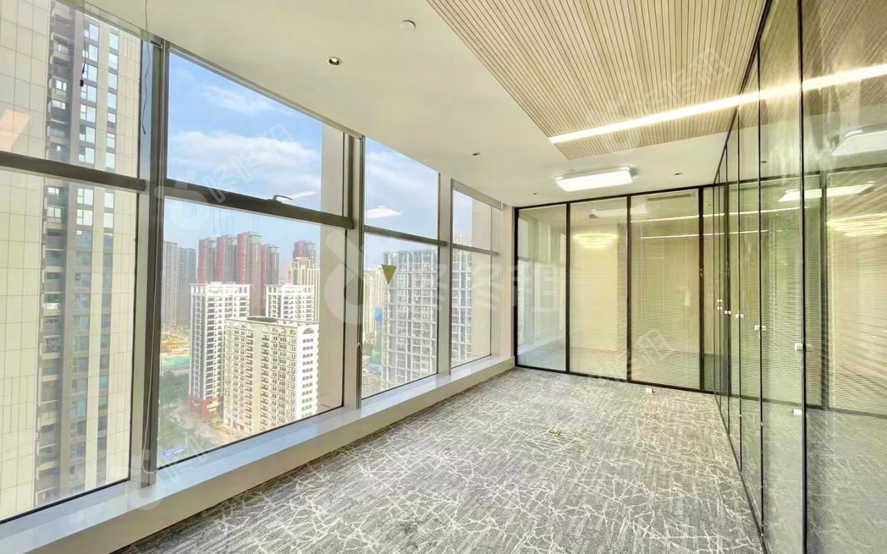 前海HOP国际_419平_精装_办公室隔间