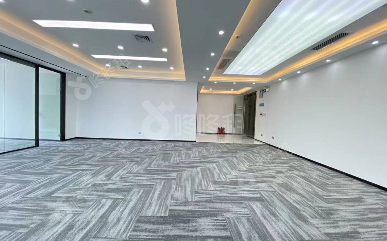 星河WORLD_368平_精装_办公室开间