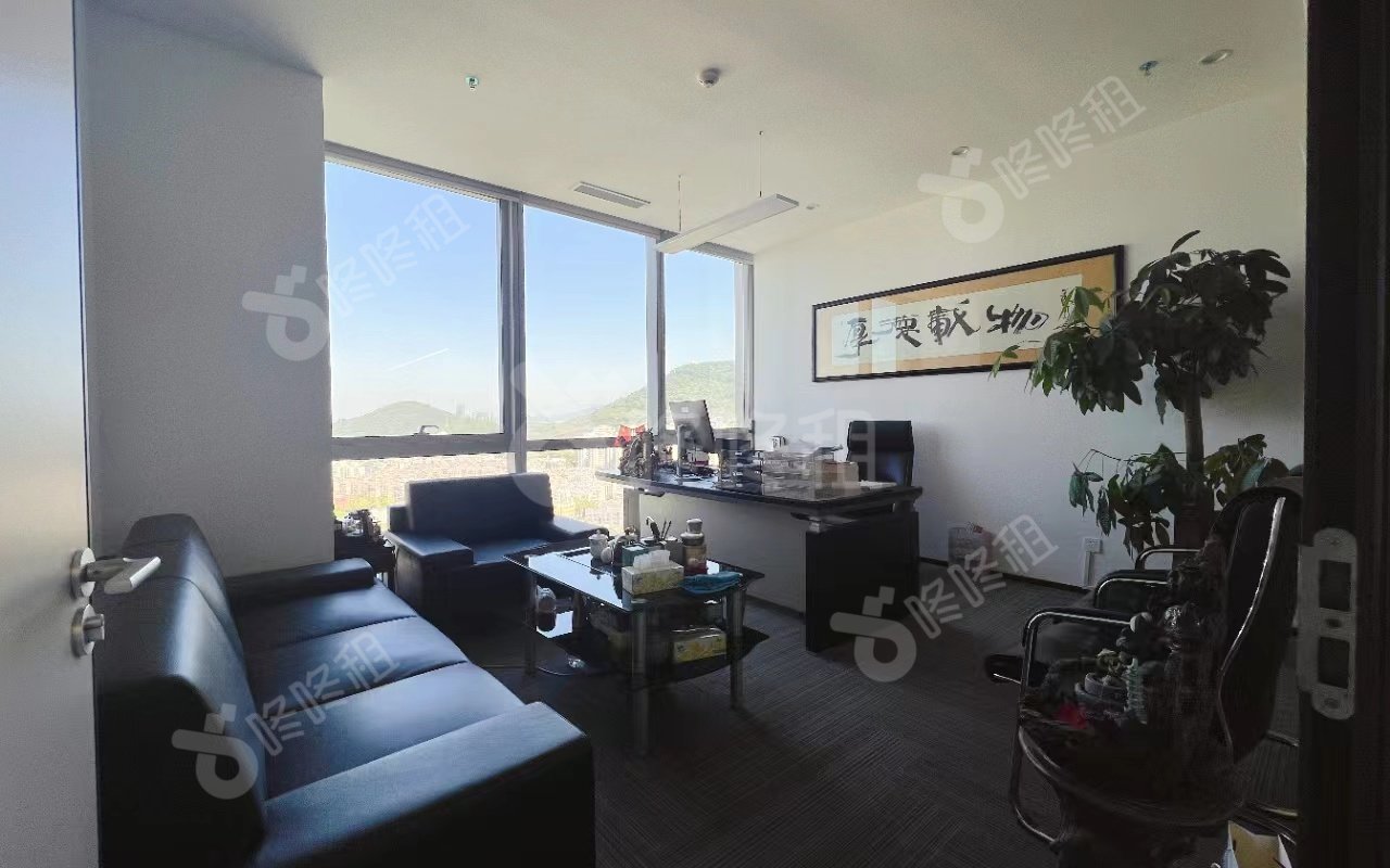 侨城坊_1133.31平_精装_办公室隔间