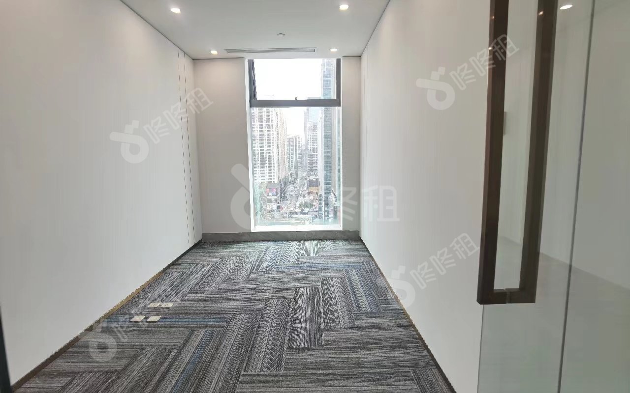 京地大厦_379平_精装_办公室隔间