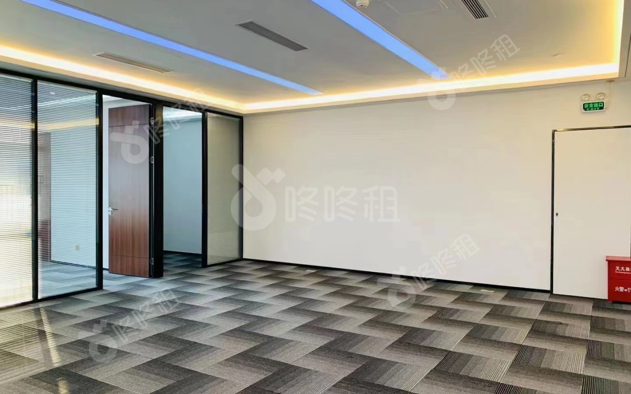 振业国际商务中心_255平_精装_办公室开间