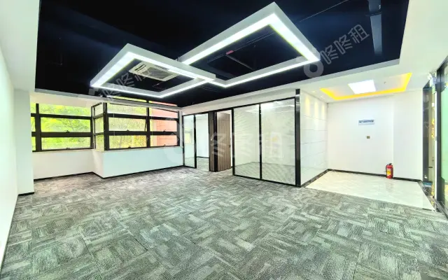 TCL国际E城_216平米_精装_办公室房源出租