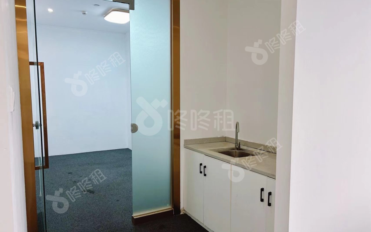 鸿荣源·环智中心_255.31平_精装_办公室隔间