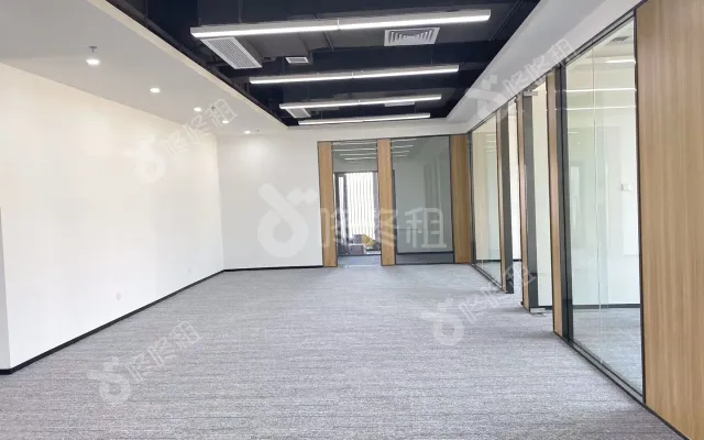 方大城_356平米_豪装_办公室房源出租