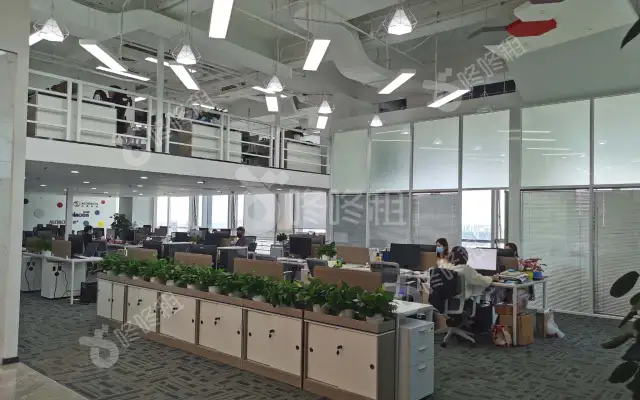 星河WORLD_1180平米_精装_办公室房源出租