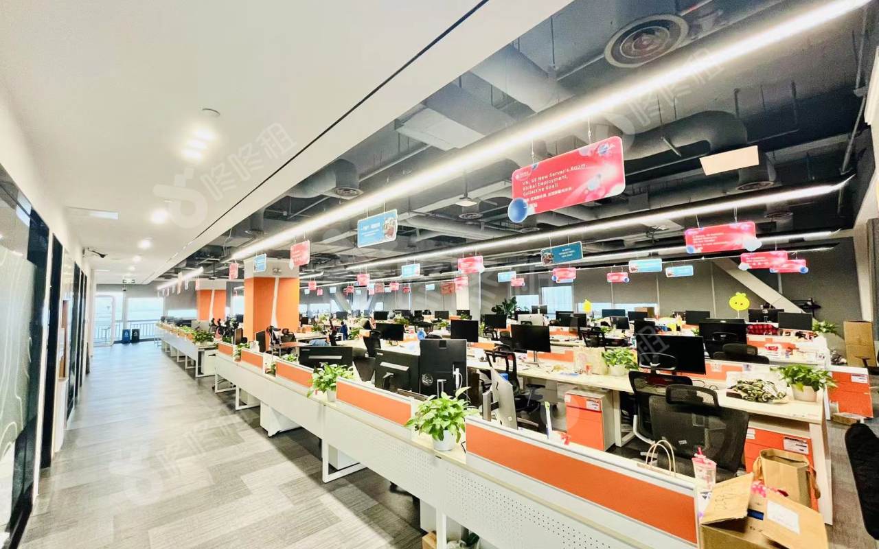 阿里云大厦_1901平_精装_办公室开间