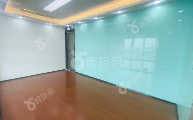 长富金茂大厦CFC_350平_精装_办公室房源出租